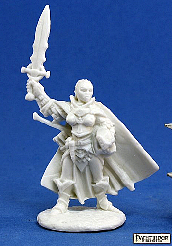 Seelah, Iconic Paladin - Plastic Miniature